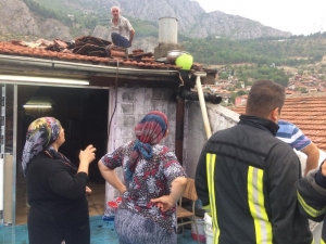 Terasta Çıkan Yangın Korkuttu