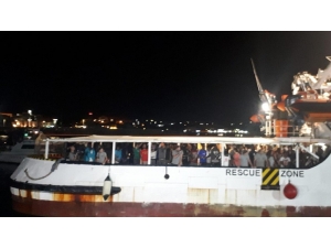 İtalya, Open Arms’a El Koydu