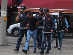 Eskişehir’e Uyuşturucu Sokmak İsteyen 2 Şüpheli Yakalandı