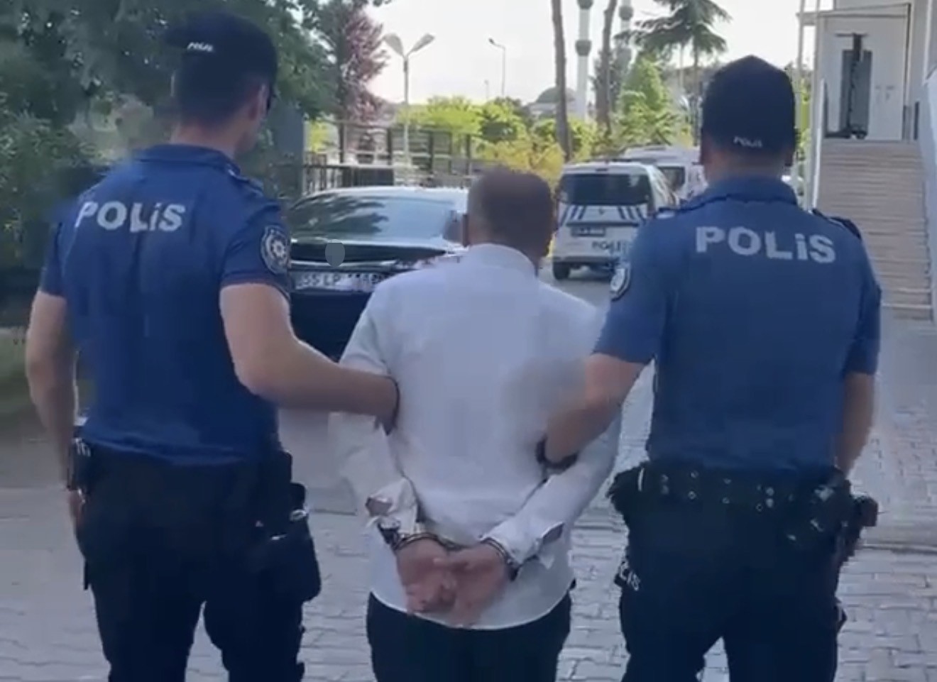 gocmen-kacakciligi-sucundan-6-yil-hapis-cezasi-alan-hukumlu-bafra-da-yakalandi