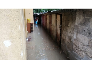 Anadolu Yakasında Yağmur Başladı