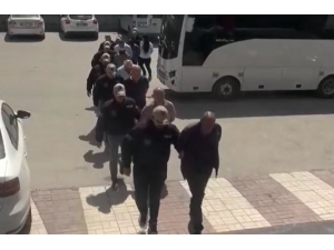 Van Büyükşehir Belediyesi Çalışanlarından 9 Gözaltı