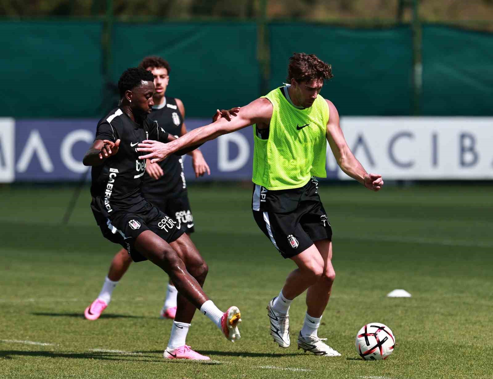 besiktas-marsilya-maci-hazirliklarina-basladi