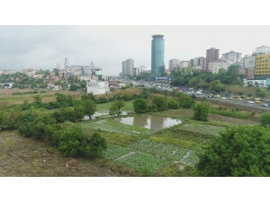 Fikirtepe’de Su Basan Metrobüs Alt Geçidi Havadan Görüntülendi