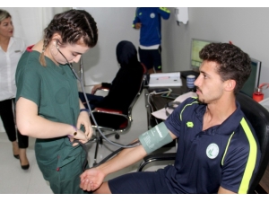 Sivas Belediyesporlu Futbolcular Sağlık Kontrolünden Geçti