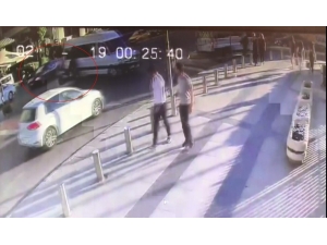 İstanbul’da Feci Kaza Kamerada