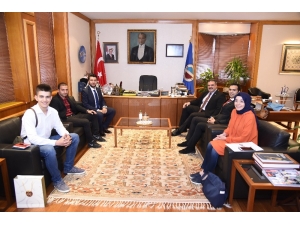 Genç Müsiad Eskişehir’den Rektör Çomaklı’ya Ziyaret