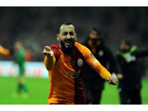 Kostas Mitroglou, 295 Dakika Süre Aldı Ve 2 Gol, 1 Asistle Oynadı