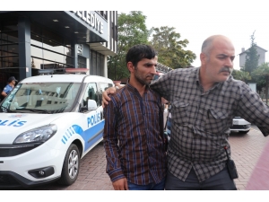 Belediyede İntiharı Polis Önledi