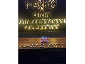 Antalya’ya Midesinde Taşıdığı 45 Kapsül Uyuşturucu İle Geldi