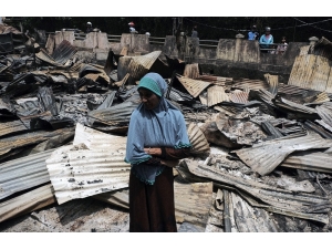Endonezya’da Şiddetli Protestolara Karşı İnternete Erişim Engeli