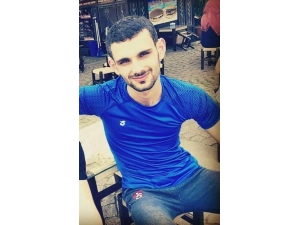 Motosiklet Kazasında Yaralanmıştı Hayatını Kaybetti