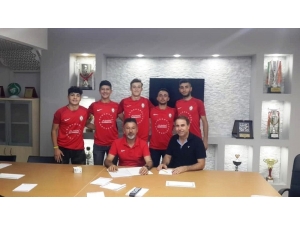 Hürriyet Spor Yeni Sezon İçin İddialı Transferler Yaptı