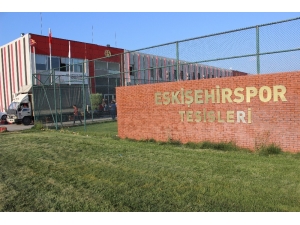 Eskişehirspor’un Kulüp Eşyaları Haczedildi