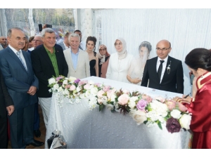 Başkan Oral Dünya Evine Girdi