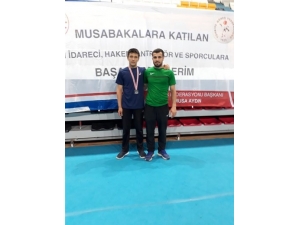 Emir Ömer Bozdağ, Güreş Milli Takımı Kampına Davet Edildi