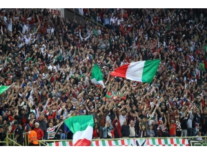 Karşıyaka’da Kombine Çağrısı