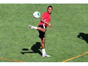 Kayserispor, Anthony İle Sözleşme İmzaladı