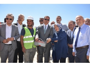 Hakkari Üniversitesinin 2. Etabı Başladı