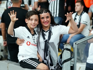 Süper Lig: Beşiktaş: 0 - Göztepe: 0 (Maç Devam Ediyor)