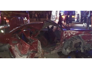 Başkent’te Trafik Kazası: 2 Ölü 4 Yaralı
