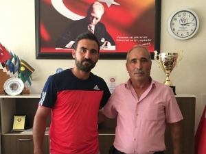 Salihli Emirspor Yeni Hocasını Buldu