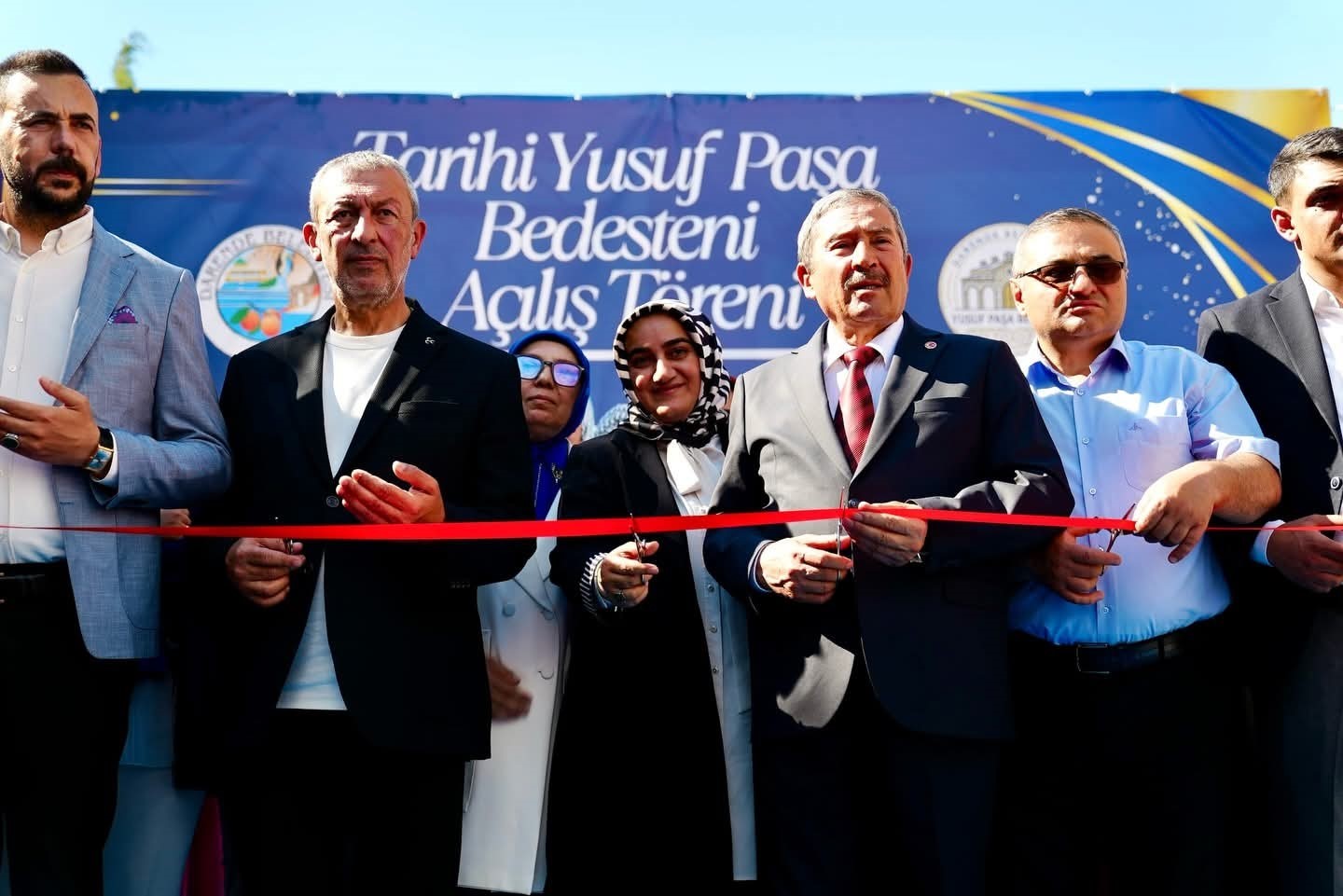 tarihi-yusuf-pasa-bedesteni-yeniden-kapilarini-acti