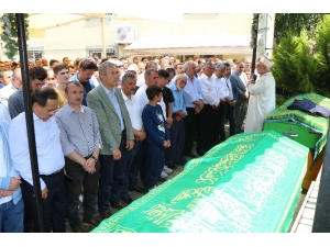 Selde Hayatını Kaybeden 2 Kişi Son Yolculuğuna Uğurlandı