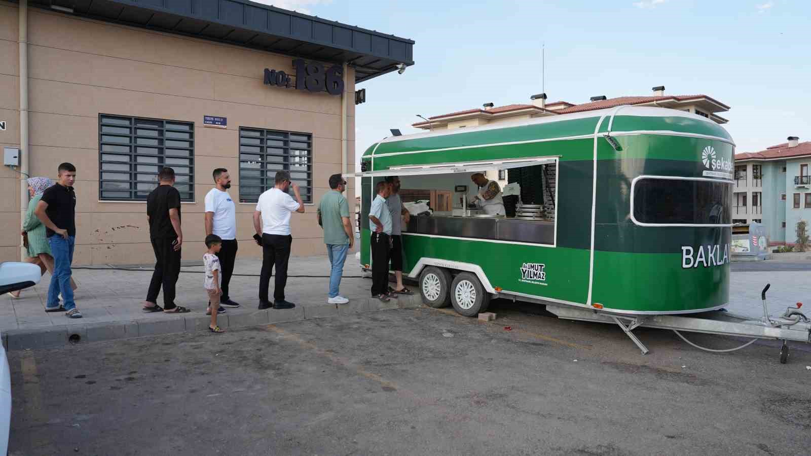 sekabel-baklava-sehitkamil-in-dort-bir-yanina-yayiliyor
