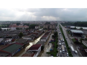Samsun-ordu Yolunda Trafik Kitlendi