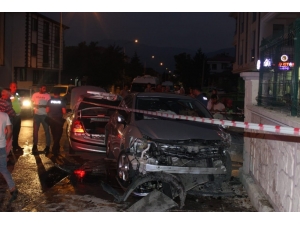 Erzincan’da İki Ayrı Trafik Kazasında 4 Kişi Yaralandı