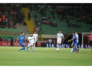 Süper Lig: Alanyaspor: 1 - Kasımpaşa: 1 (İlk Yarı)