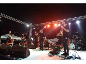 Kafkasya Yaz Şenliklerinde İmera Rüzgarı Esti