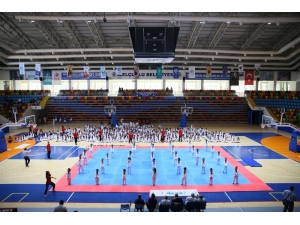 Selçuklu Taekwondo’da Kemer Sınav Heyecanı Yaşandı