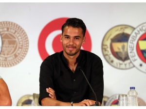 Fenerbahçe’de Reyes’in Sözleşmesi Feshedildi