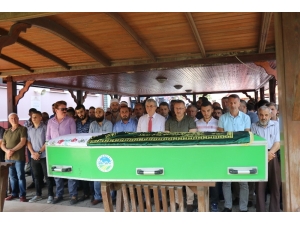 Denizde Boğulan Genç Son Yolcuğuna Uğurlandı