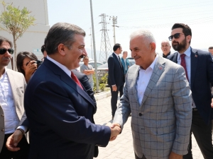 Binali Yıldırım Ve Bakan Koca’dan Şehir Hastanesi İncelemesi