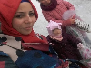 6 Yaşındaki Kızının Yanında Başından Vurulan Kadın Yaşam Savaşı Veriyor