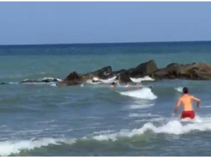 Rip Akıntısına Kapılan 4 Kişi Kurtarıldı