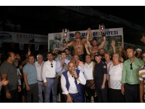 28. Geleneksel Yayla Seki Yağlı Güreşleri’ni Ali Gürbüz Kazandı