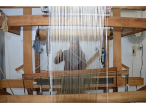 Manisa Bezi 400’den Fazla Kadının Meslek Kapısı Oldu