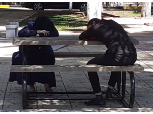 Devrilen Motosikletteki Çocuk Öldü