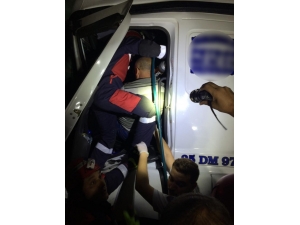 Tüp Yüklü Tır Park Halindeki Tıra Çarptı: 1 Yaralı