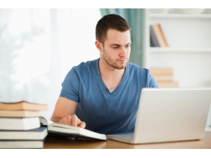 Üniversitelerde 7 Milyon 740 Bin Kişi Öğrenim Görüyor