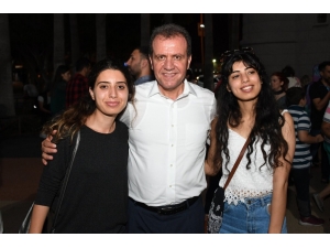 Öğrenim Yardımı Bin 200 Lira Oldu, Başvurular Başladı