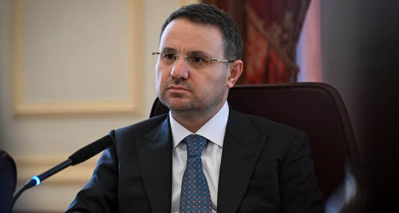 bakan-gurlek-haluk-levent-tarafindan-sahsi-kullanim-icin-cekilmesi-suc-olan-kisim-bu