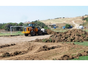 Karabiga’ya Fıfa Standartlarında Futbol Sahası