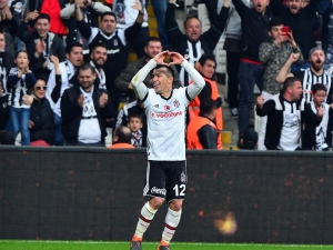 Beşiktaş’tan Bir Sessiz Harekat Daha!