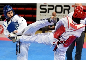 Merve Gül Özlü Avrupa Ve Balkan Şampiyonasında