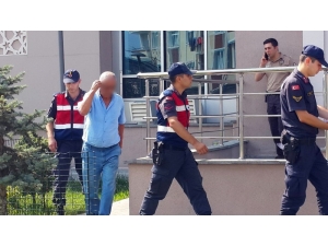 Minibüsten Düşen Kadının Ölümüyle İlgili Şoför Tutuklandı